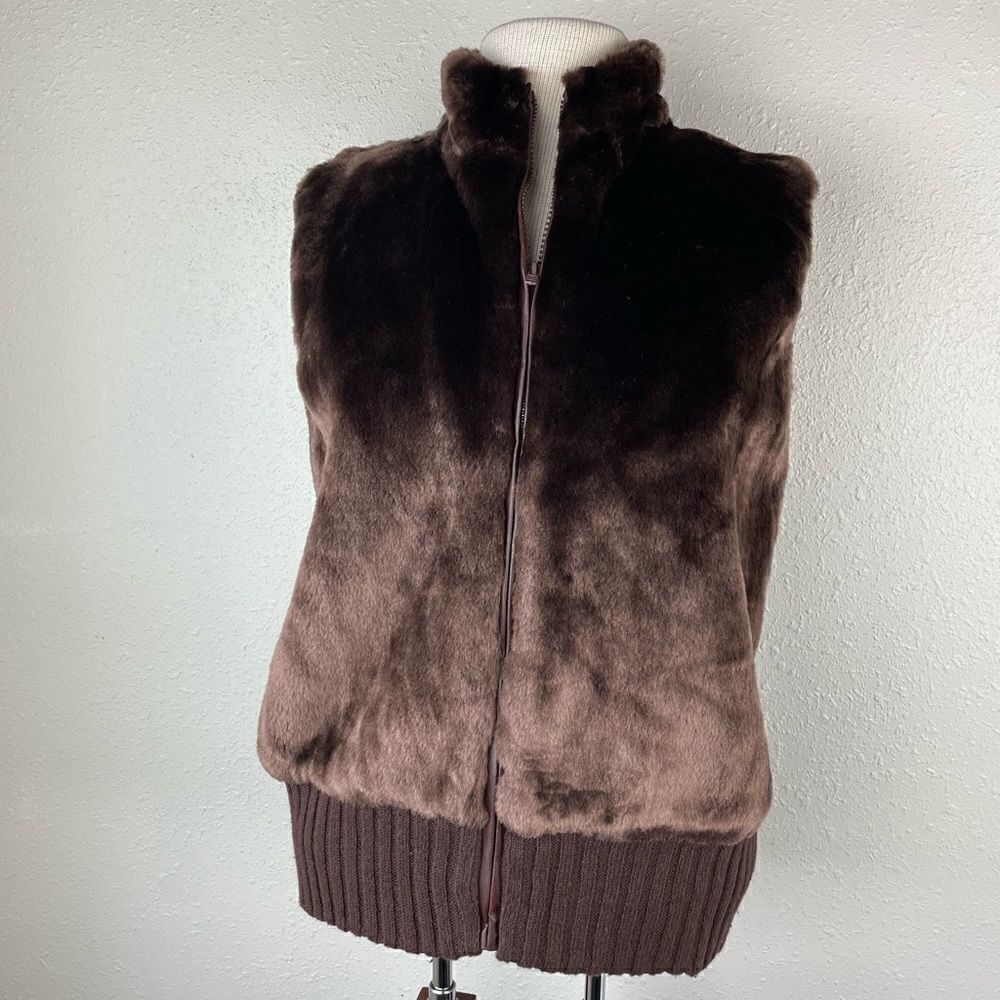 NWT Tiara Womens Brown Faux Fur Lined Front Knit Back Zip Up Vest Size L